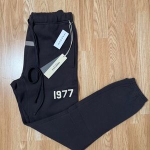 PacSun Essentials Fear of God 1977 Black cuffed Joggers